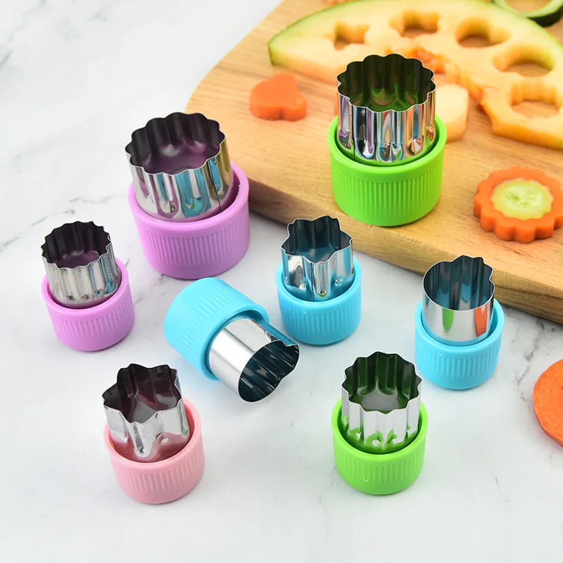 Star Heart Shape Vegetables Cutter Plastic Handle 3pcs