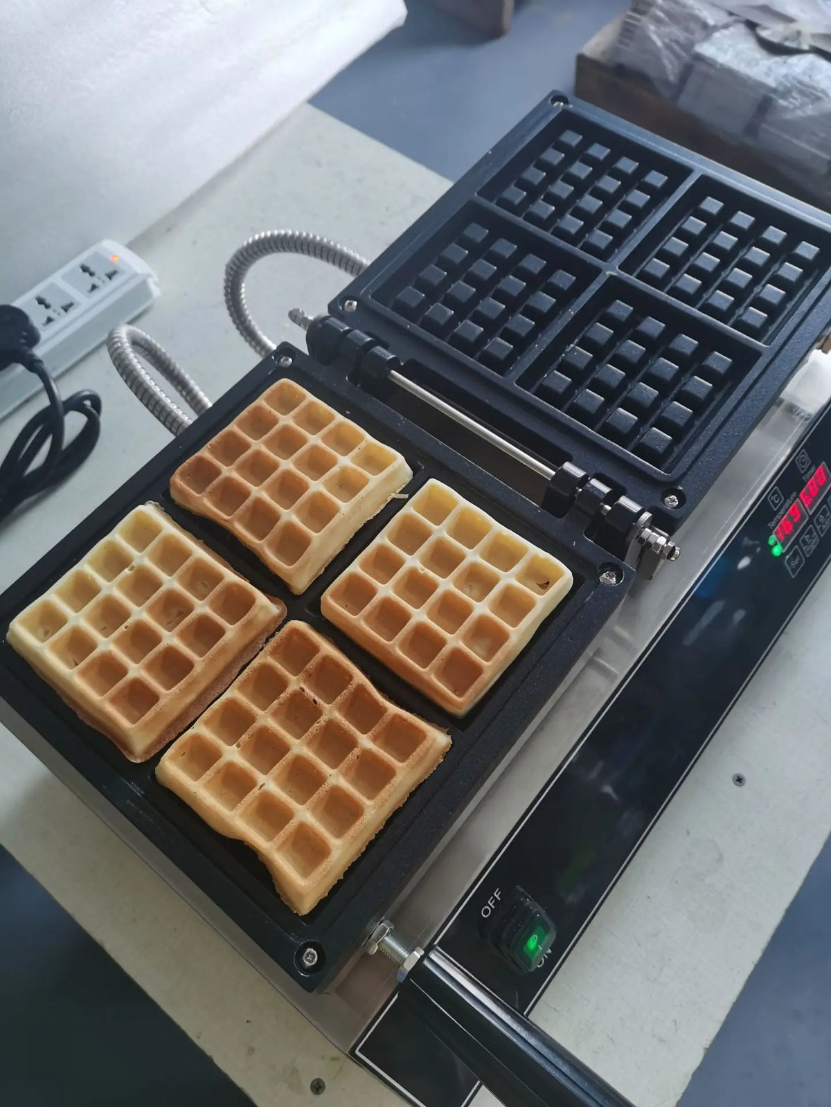 Professional Electric Waffle Maker Cooking Appliances Breakfast
