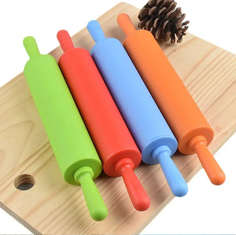 Non-Stick Plastic Handle Pastry Dough Flour Roller Silicone