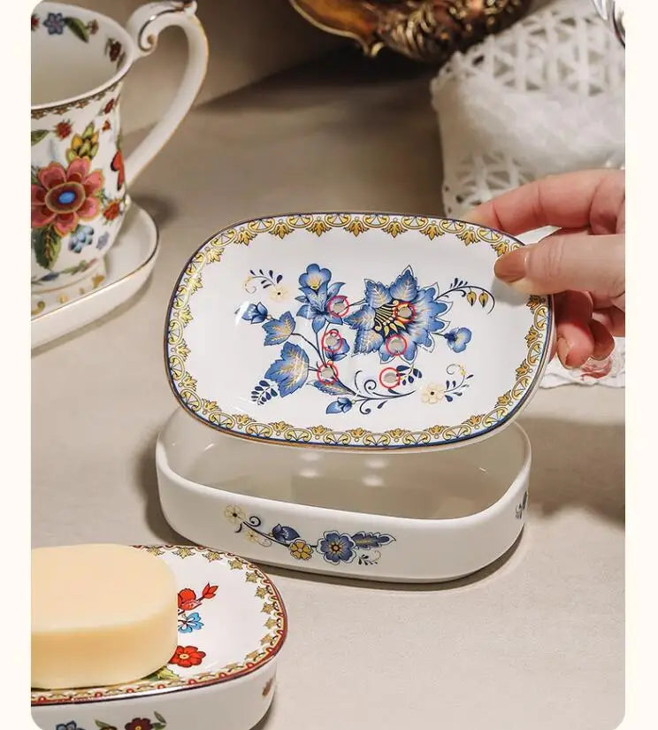 French Vintage Floral Ceramic Bathroom Toilet Foam Lotion