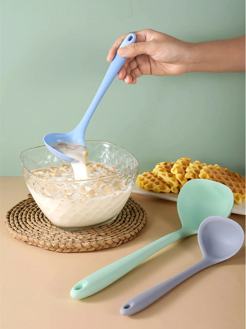 1pc Long Handle Silicone Soup Spoon Ramen Noodles