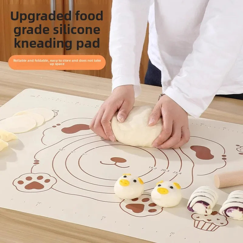 Food Grade Silicone Kneading Mat Cute Bear Anti