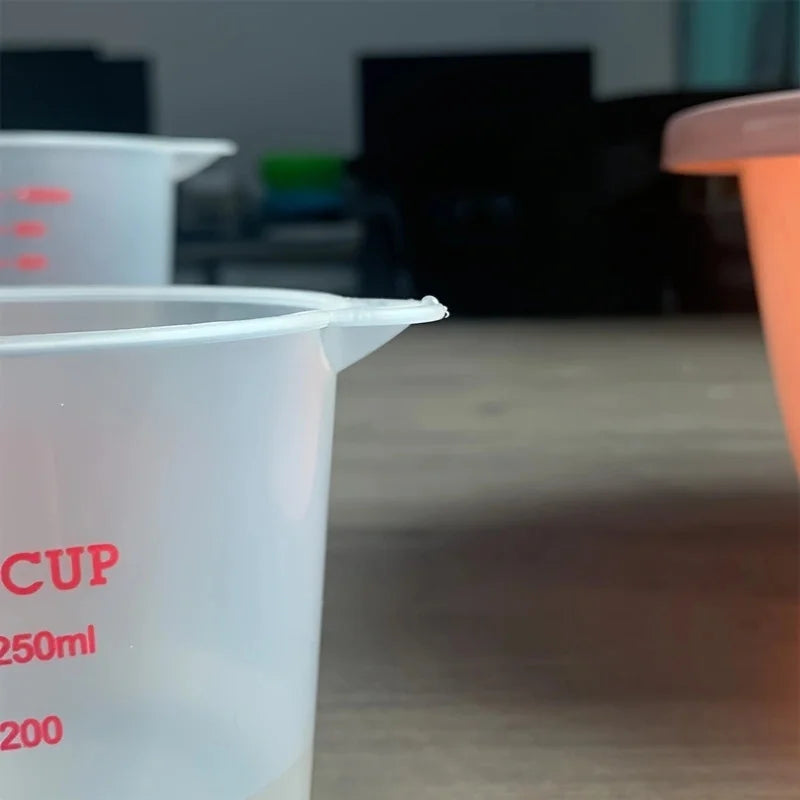 250/500/1000ml Plastic Measuring Cups Highly Transparent