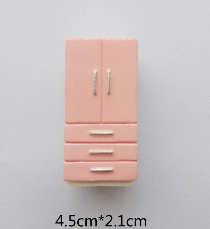 Girl Is Cute Creative Resin Refrigerator Magnets Emulating