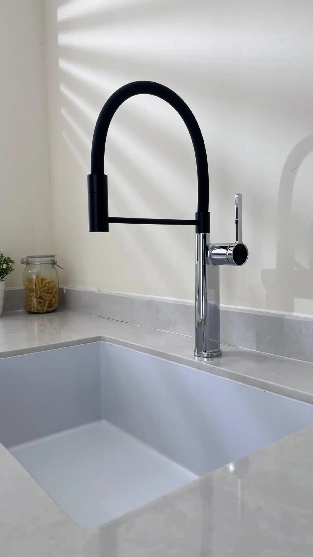 Brushed Gold Pull Down Faucet Magnetic Docking 360