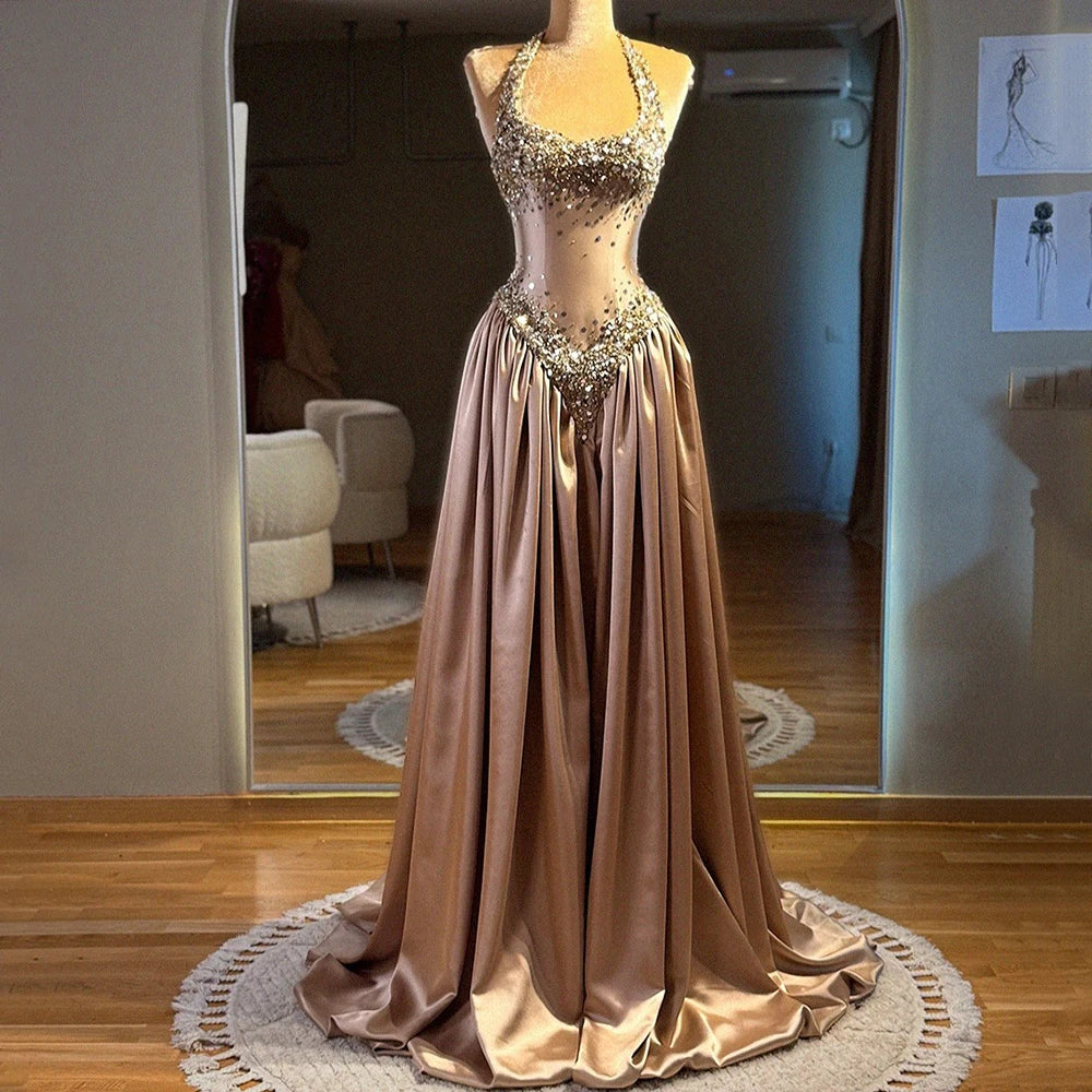 Gorgeous Halter Sleeveless Evening Dress Exquisite Beaded A-Line
