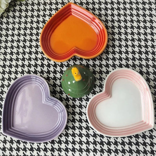 Heart-Shaped Ceramic Dishes 12cm Gradient Underglaze Color Simple
