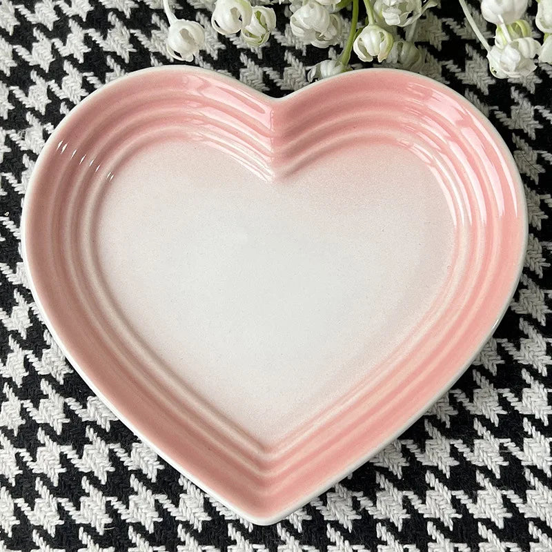 Heart-Shaped Ceramic Dishes 12cm Gradient Underglaze Color Simple