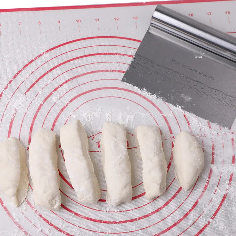 Multi-Function Dough Cutter Face Deep-Fried Dough Powder Scraper