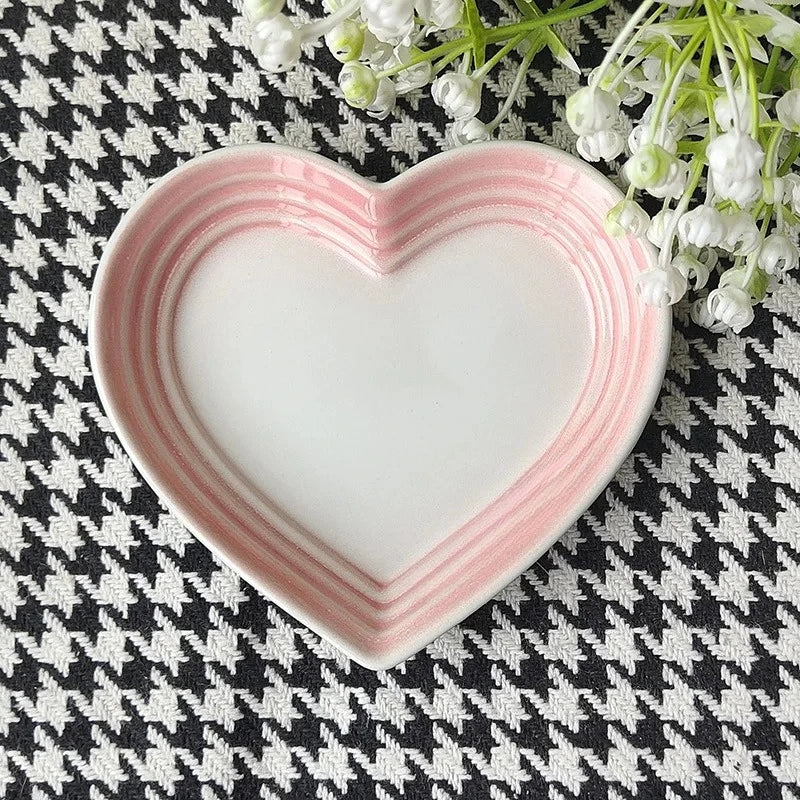 Heart-Shaped Ceramic Dishes 12cm Gradient Underglaze Color Simple