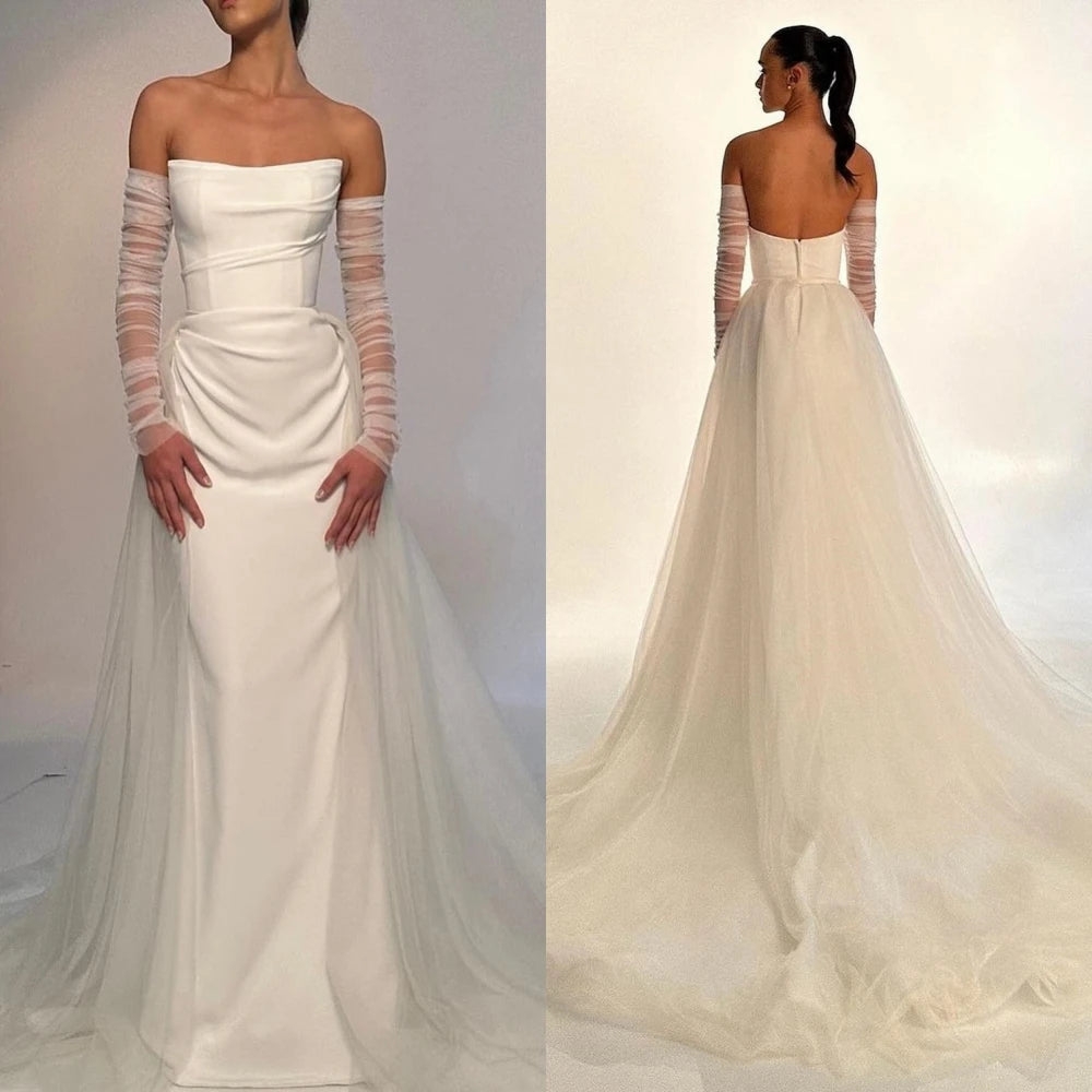 Customized Elegant Prom Available Strapless Ball Gown Party