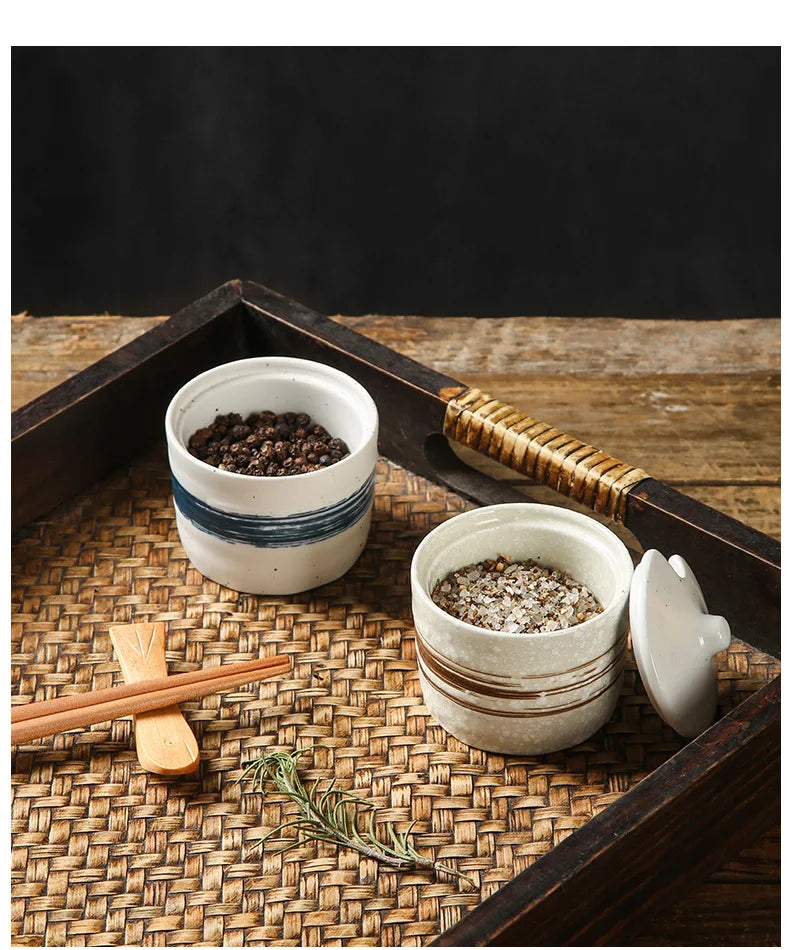 Japanese Style Vintage Ceramic Seasoning Jar Chili Storage