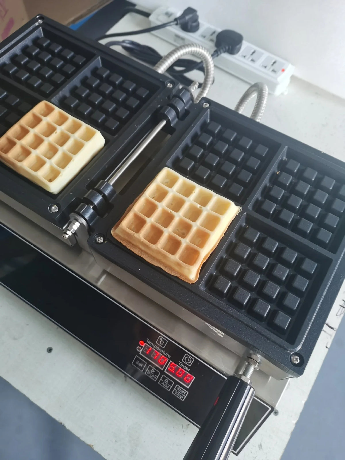 Professional Electric Waffle Maker Cooking Appliances Breakfast