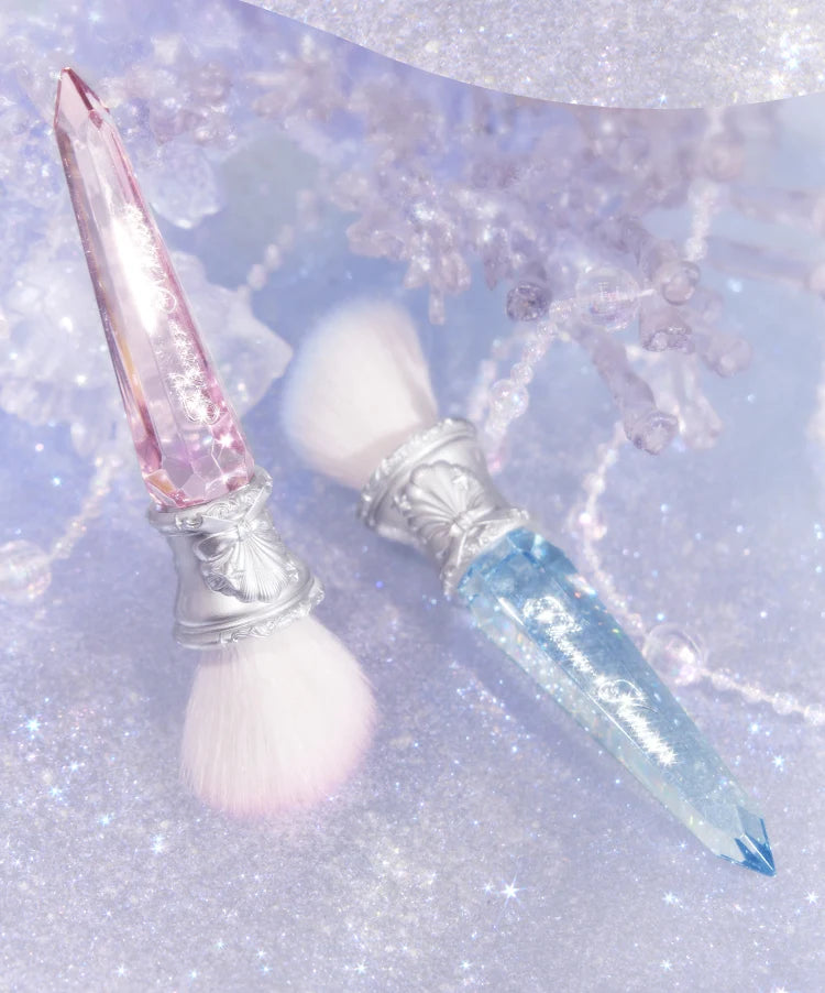 Luxury Crystal Flower Knows Blush Brush Ultra Soft