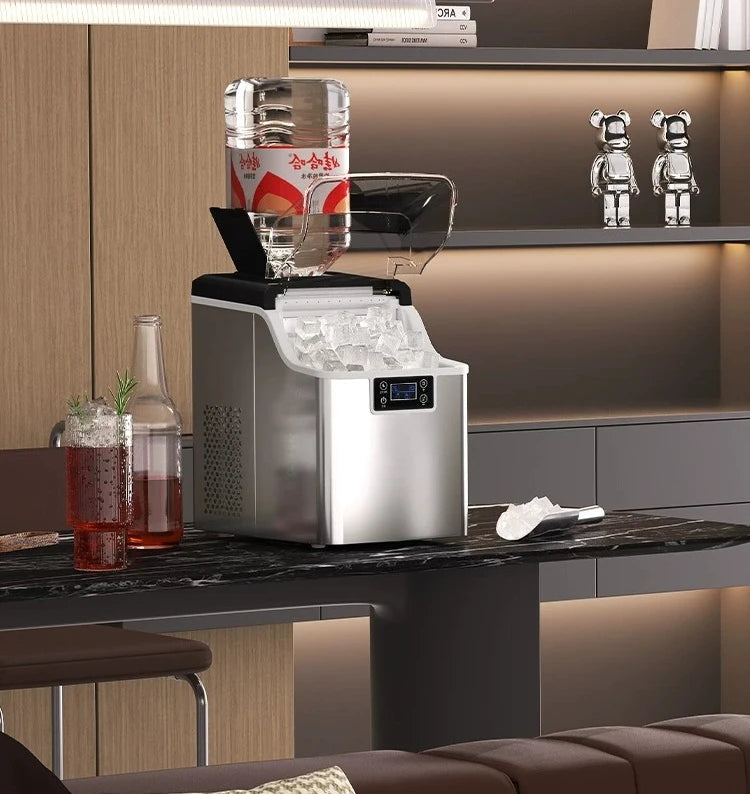 Small Square Ice Maker Antibacterial Ultra-Large Capacity Rapid