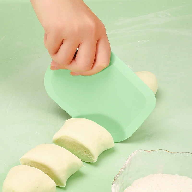 Dough Scraper Baking Dough Pizza Cutter Pastry Slicer