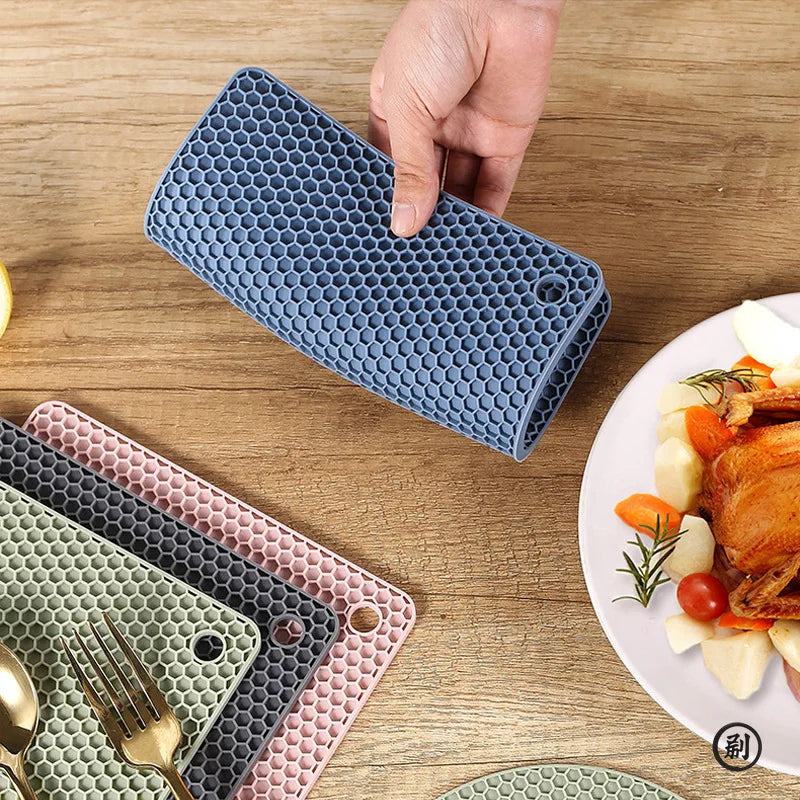 2/4 Heat Resistant Silicone Mat Drink Cup Coasters