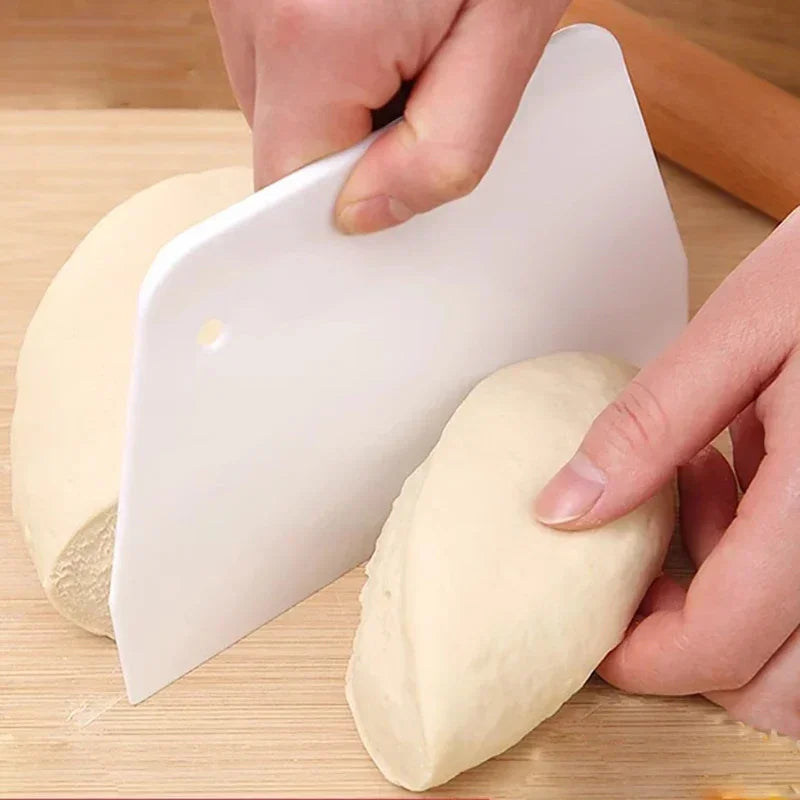 Multipurpose Dough Cutter Bowl Scraper Bread Dough Fondant