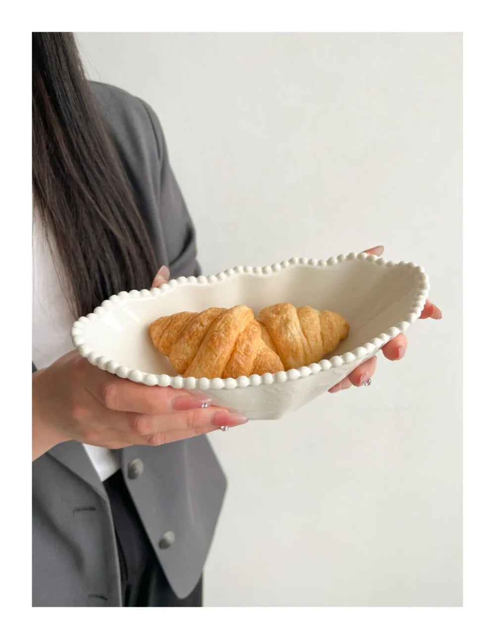 Ceramic Pearl Plates & Bowls - Practical Breakfast