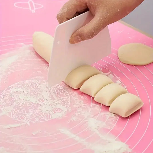 1pc Baking Plastic Dough Cutter & Scraper -