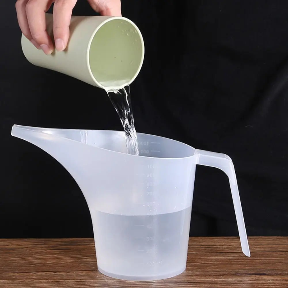 Plastic Measuring Cups Measuring Graduated 1000ml Tip Mouth
