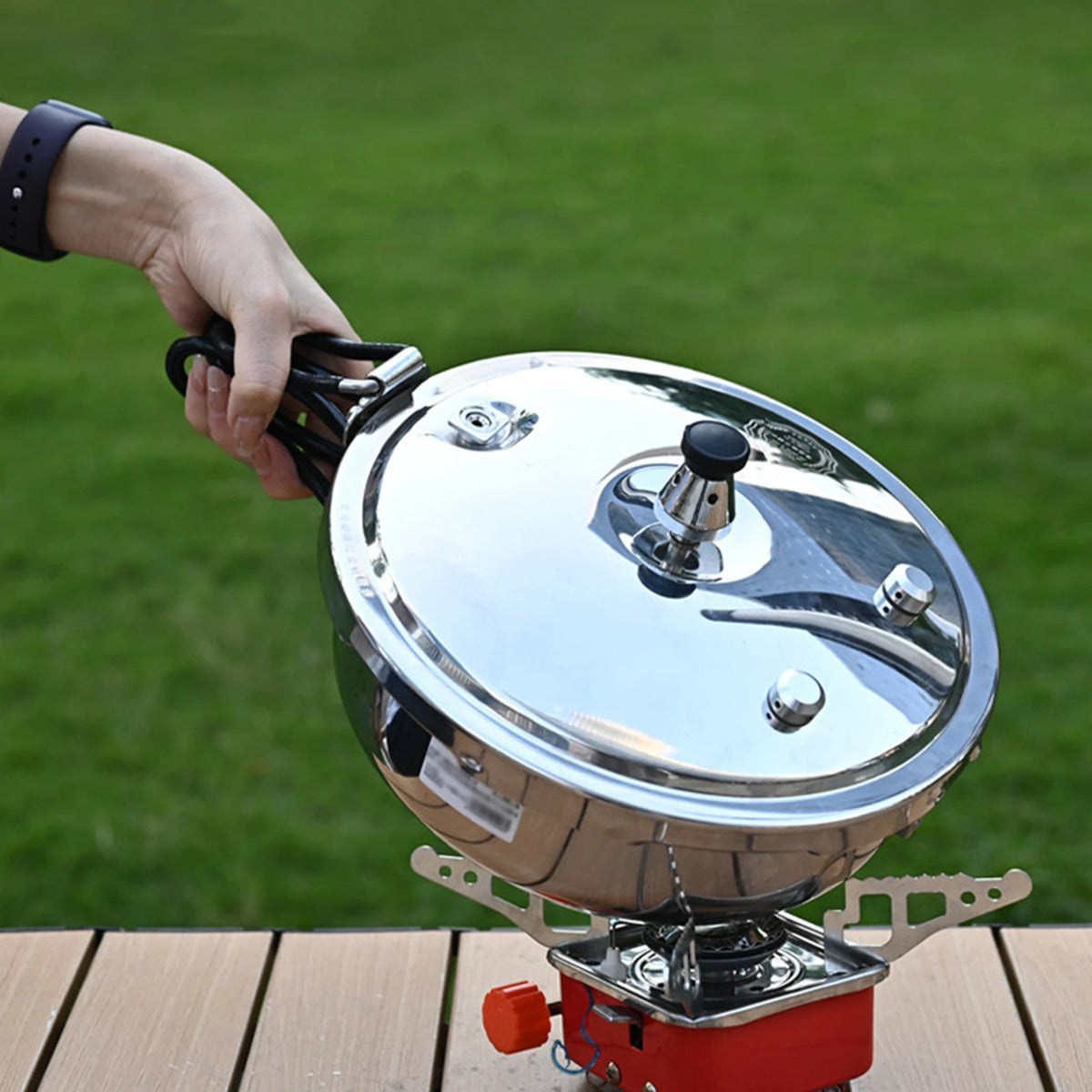 Pressure Cooker Large Capacity Instant Cooking Pot Canning