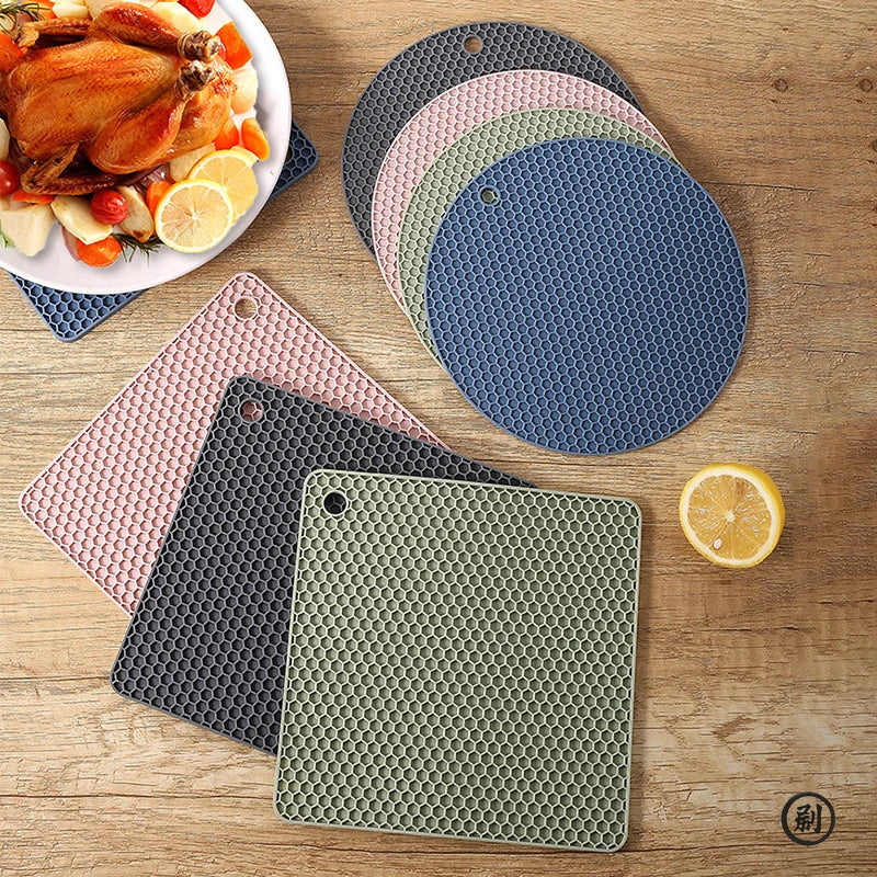 2/4 Heat Resistant Silicone Mat Drink Cup Coasters